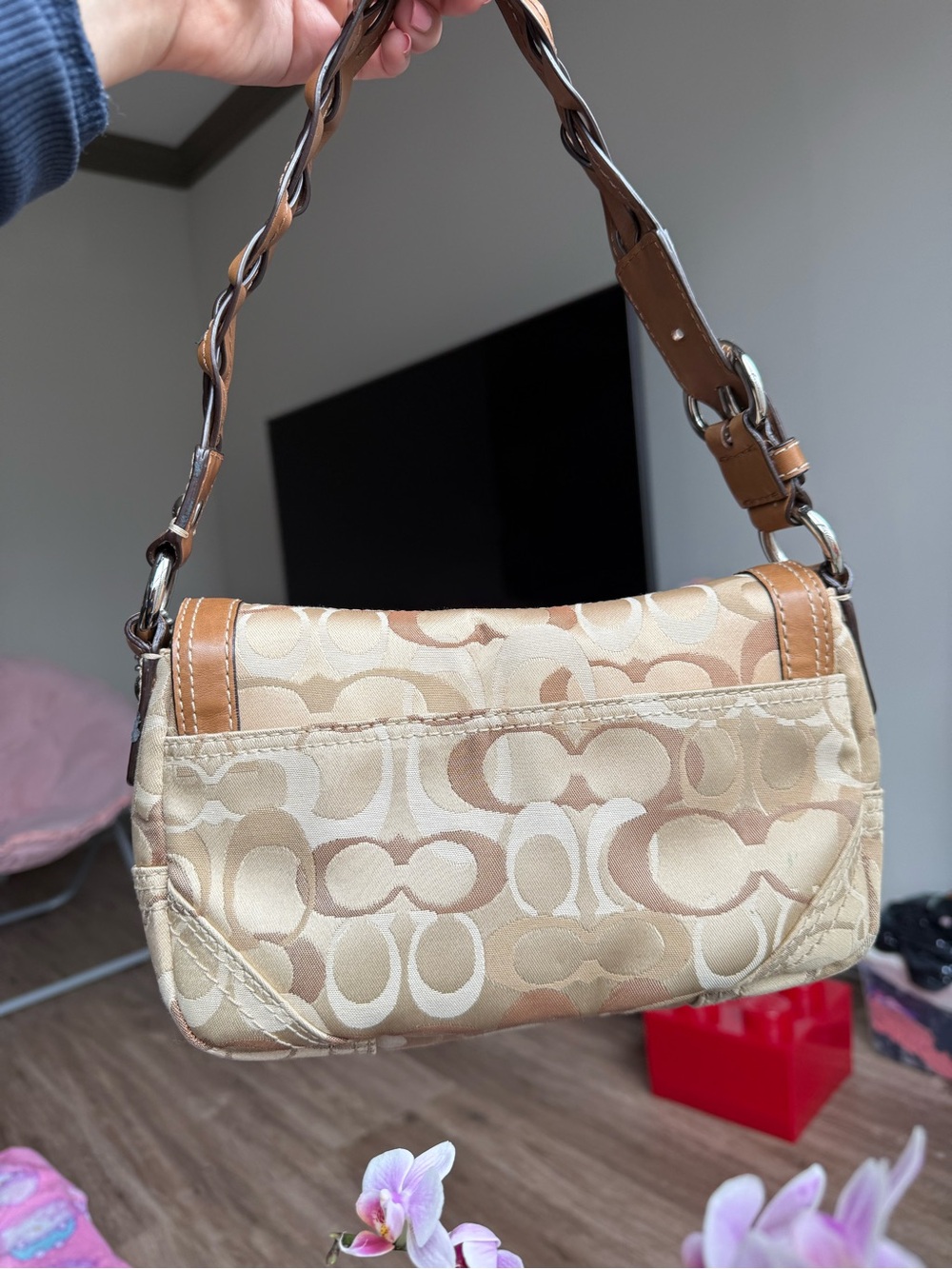 Early 2000s Coach shoulder bag - Picture 4 of 5